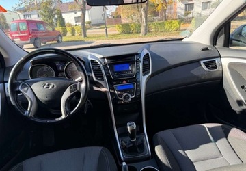 Hyundai i30 II Wagon 1.4 CVVT 100KM 2013 Hyundai i30 Hyundai i30 i30cw 1.4 Style 1.4 Benzyna 99KM, zdjęcie 9