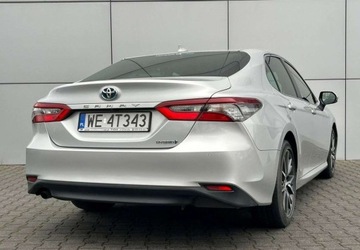 Toyota Camry IX Sedan 2.5 Hybrid Dynamic Force 218KM 2021 Toyota Camry Salon Polska Automat Navi Kamera Led 1 Wlasciciel FV23, zdjęcie 6