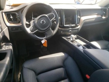 Volvo XC60 II 2022 Volvo XC 60 Volvo XC60 B5 AWD Momentum, od ubezpieczalni 2.0 Benzyna 247KM, zdjęcie 6