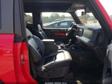 Ford 2024 Ford Bronco Black Diamond, 2024r., 4x4, 2.3L 2.3 Benzyna 275KM, zdjęcie 8