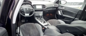 Peugeot 2018 Peugeot 308 1.6 HDI Automat Navi Panorama bezwypadkowy serwisowany gwaranc, zdjęcie 15