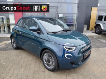 Mercedes 2026 Fiat 500 Hybrid Torino, zdjęcie 2