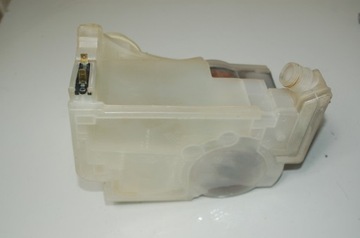 Контейнер для соли для посудомоечной машины Electrolux ESL46010.