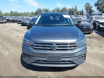 Volkswagen Tiguan II 2023 Volkswagen Tiguan 2023 VOLKSWAGEN TIGUAN 2.0T SE 2.0 Benzyna 184KM, zdjęcie 8