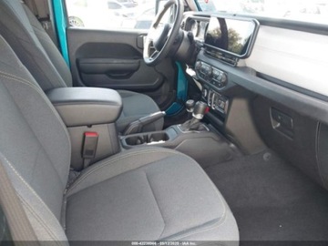 Jeep Wrangler IV 2024 Jeep Wrangler 2-Door Sport S 2024 3.6l 3.6 Benzyna 285KM, zdjęcie 9