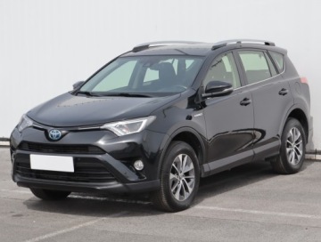 Toyota RAV4 IV MPV Facelifting 2.5 Hybrid 197KM 2017 Toyota RAV 4 2.5 Hybrid, Salon Polska, Serwis ASO, zdjęcie 1