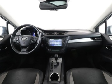 Toyota Avensis III Wagon Facelifting 2015 1.8 Valvematic 147KM 2018 Toyota Avensis automat skóra panorama navi klima, zdjęcie 14