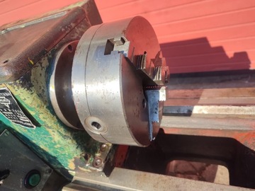 Корейский токарный станок по металлу