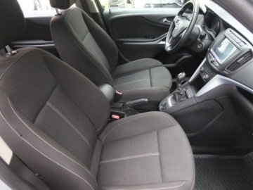 Opel Zafira C Tourer Facelifting 1.6 CDTI 120KM 2017 Opel Zafira 1.6 CDTI, Salon Polska, Serwis ASO, zdjęcie 8