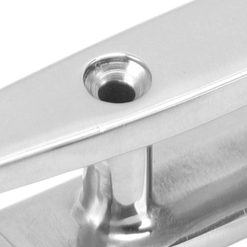 Низкий причал для лодок с плоским верхом и