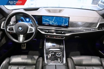 BMW X7 SUV Facelifting 3.0 40d 352KM 2023 BMW X7 xDrive40dFV23Hak HolowniczyPakiet Sportowy M 3.0 Diesel 352KM, zdjęcie 11