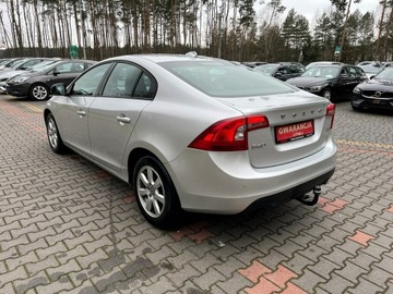 Volvo S60 II Sedan 1.6 T3 150KM 2013 Volvo S60 1.6 150 KM Xenony Podgrzewane fotele, zdjęcie 5