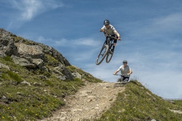 Педали MAGPED ENDURO2 200 Нм, Магнитные с колодками