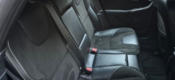 Volvo V40 II Hatchback Facelifting 2.0 D2 120KM 2017 VOLVO V40 R-DESING! Stan idealny!, zdjęcie 28