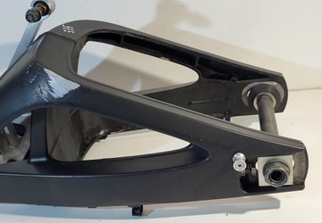 Поворотный рычаг качающейся оси 5VY-22110-01-00 5VY-22110-00-00 Yamaha YZF R1 RN12 04-06