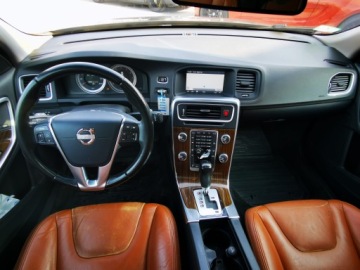 Volvo S60 II Sedan 3.0 T6 304KM 2012 VOLVO S60 II AWD, 305KM, T6, Dokumentacja pochodzeniowa, zdjęcie 7