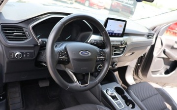 Ford Kuga III 2020 Ford Kuga Tempomat, Nawigacja, Grzane Fotele, Czujniki Kamera, Ekran HUD., zdjęcie 11