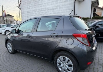 Toyota Yaris III Hatchback 5d 1.4 D-4D DPF 90KM 2013 Toyota Yaris Salon Polska 1.4 Diesel 90KM, zdjęcie 15