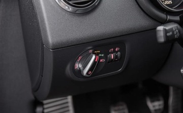 Audi TT 8J Coupe Facelifting 1.8 TFSI 160KM 2011 Audi TT 1.8TFSI 160KM S-Line Skora Navi Alu Nowy Rozrzad Serwis Gwarancjia, zdjęcie 16