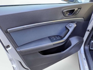 Seat Ateca SUV 1.6 TDI Ecomotive 115KM 2017 Seat Ateca StyleFull LinkPark AssistKESSY Full LED ASO PL 1.6 Diesel, zdjęcie 9