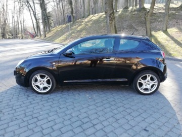 Alfa Romeo MiTo Hatchback 3d 1.4 16v 78KM 2008 ALFA ROMEO MITO 1.4, zdjęcie 3