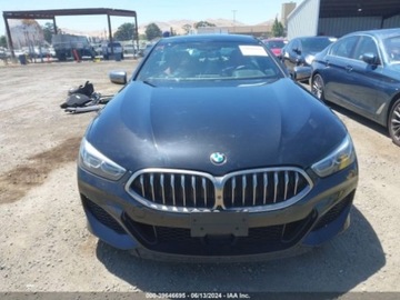 BMW 2020 BMW M8 2020r, M850I, Gran Coupe, XDrive, 4.4L 4.4 Benzyna 523KM, zdjęcie 2