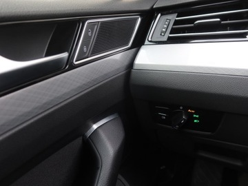 Volkswagen Passat B8 Variant Facelifting 2.0 TDI SCR 150KM 2021 VW Passat 2.0 TDI, Salon Polska, 1. Właściciel, zdjęcie 17