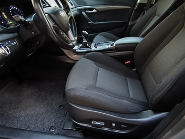 Hyundai i40 Kombi Facelifting 1.6 CRDI (HIGH) 136KM 2018 Hyundai i40 Navi Kamera Serwis bezwypadk Gwarancja, zdjęcie 27