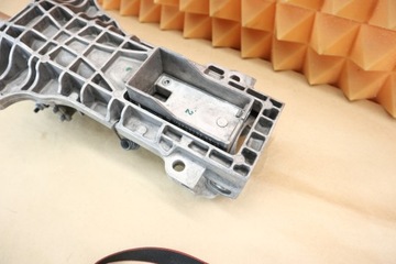 MERCEDES TŘÍDA B W246 SLOUPEC VOLANT A2464602416