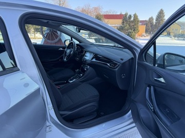 Opel Astra K Hatchback 5d 1.4 Turbo 150KM 2017 Opel Astra 1.4 benzyna Turbo Kamera Automat, zdjęcie 37