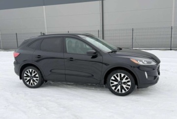 Ford Kuga III 2020 Ford Kuga 4X4 2.5 HYB 165 KM 2020r 83.000 km Warszawa 2.5 Hybryda, zdjęcie 1