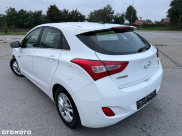 Hyundai i30 II Hatchback 3d 1.6 GDI 135KM 2013 Hyundai i30 Hyundai i30 blue 1.6 GDI YES Gold 1.6 Benzyna 135KM, zdjęcie 13
