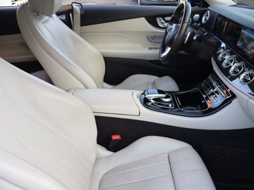 Mercedes Klasa E W213 2018 Mercedes E E 350, Salon Polska, Serwis ASO, zdjęcie 8