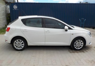 Seat Ibiza IV Hatchback 5d Facelifting 1.6 TDI CR 90KM 2013 Seat Ibiza Okazja 1.6 Diesel 90KM, zdjęcie 13