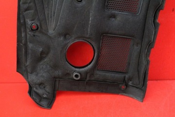 ВЕРХНЯЯ КРЫШКА ДВИГАТЕЛЯ 058103724Q AUDI A6 C5 1.8 T 150 л.с. 97-01