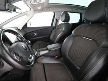 Renault Scenic IV 1.3 Energy TCe 140KM 2019 Renault Scenic BOSE-Edition automat półskóra, zdjęcie 12