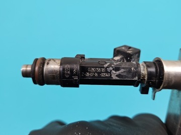 4X VSTŘIKOVACÍ TRYSKA OPEL CORSA E 0280158181 0280151258 55572731 1.4 16V