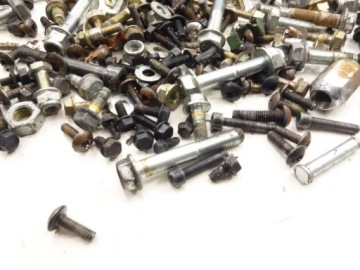 Винты для демонтажа Can-am Spyder 990