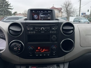 Citroen Berlingo II Van Long Facelifting 1.6 HDi 92KM 2015 Citroen Berlingo XTR/Pół automat/1.6 HDI 92KM/, zdjęcie 35