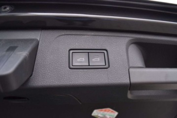 Volkswagen Passat B8 Variant Facelifting 1.5 TSI EVO 150KM 2022 Volkswagen Passat Variant SalonPL 1.5 TSI 150KM DSG Combi HAK Elegance pod, zdjęcie 35