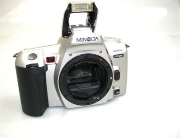 MINOLTA DYNAX 404si - корпус
