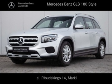 Mercedes GLB SUV 1.3 180 136KM 2021 Mercedes-Benz GLB 180 Style 7G-DCT Salon PL Autotrade 1.3 Benzyna 136KM