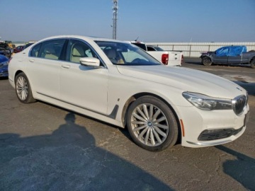 BMW Seria 7 G11-G12 2018 BMW Seria 7 2018 BMW 740 XE 2.0 Hybryda 322KM, zdjęcie 3