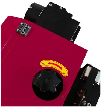 Кромкооблицовочный станок с прямым/криволинейным столом OPTIMAT