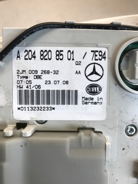 LAMPA OSVĚTLENÍ INTERIÉR KABINY W204 A2048208501