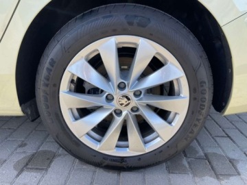 Skoda Superb III Kombi Facelifting 1.5 TSI 150KM 2024 Skoda Superb Skoda superb IV Combi 1.5 Hybryda Plug-in 204KM, zdjęcie 12