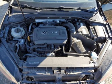 Volkswagen Golf VII 2017 Volkswagen Golf GTI S 2017 2.0 Benzyna 210KM, zdjęcie 6