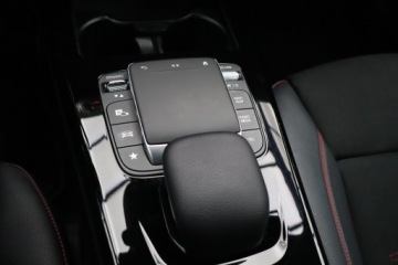 Mercedes Klasa A W177/V177 Hatchback 1.3 200 163KM 2020 Mercedes A A 200, Salon Polska, Serwis ASO, zdjęcie 18