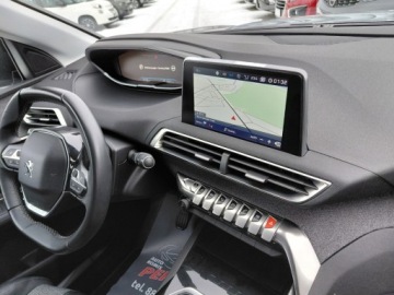 Peugeot 3008 II Crossover 1.2 PureTech 130KM 2019 Peugeot 3008 Full LED Navi Kamera Klimatronik Sensor 1.2 Benzyna 130KM, zdjęcie 15