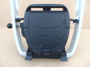 КРЕПЛЕНИЕ РУЧКИ БАГАЖНИКА PEUGEOT SATELIS 125